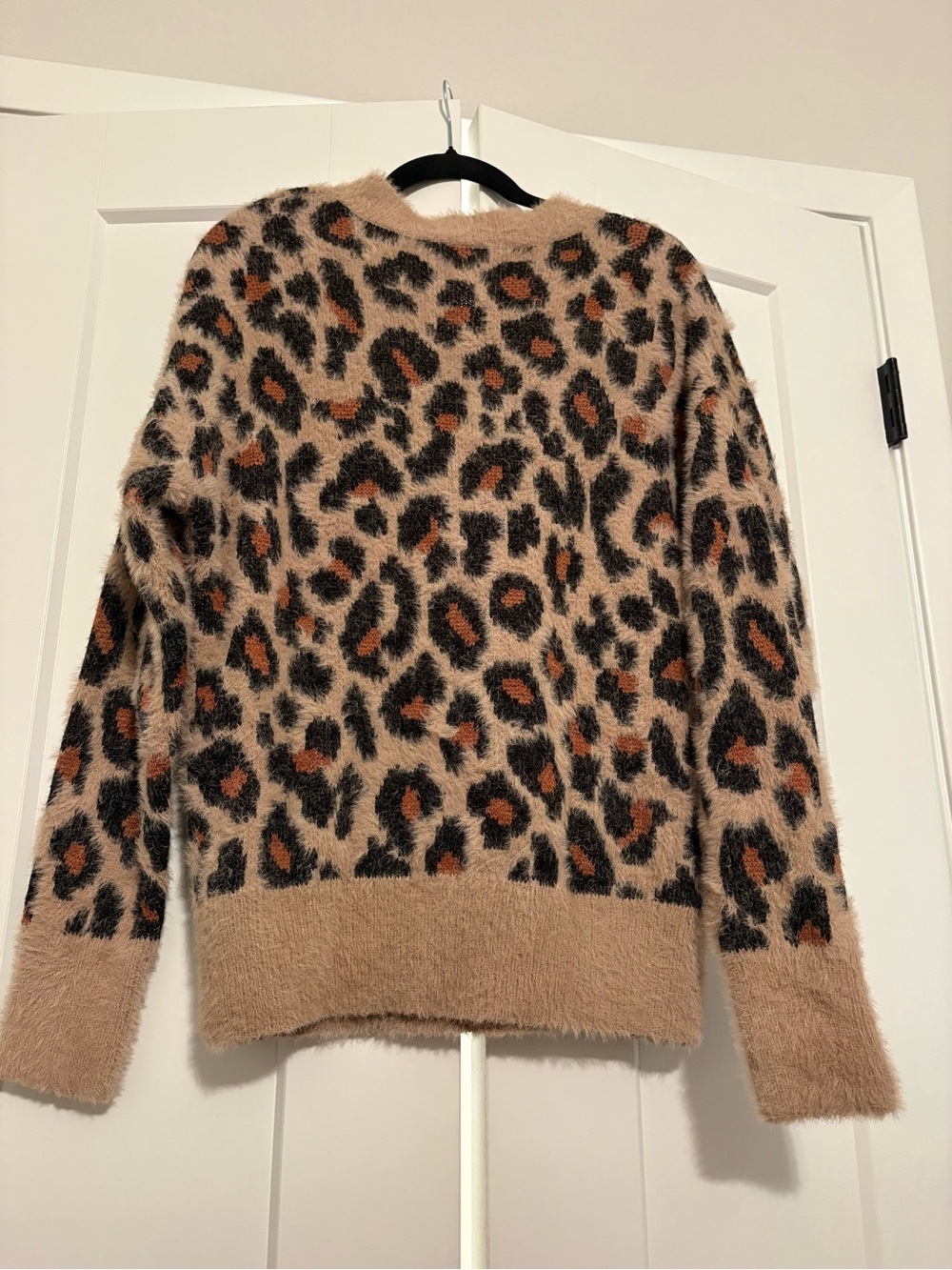 Time and Tru Beige Leopard Fuzzy Crewneck Sweater with Black and Rust Spots - Picture 3 of 6